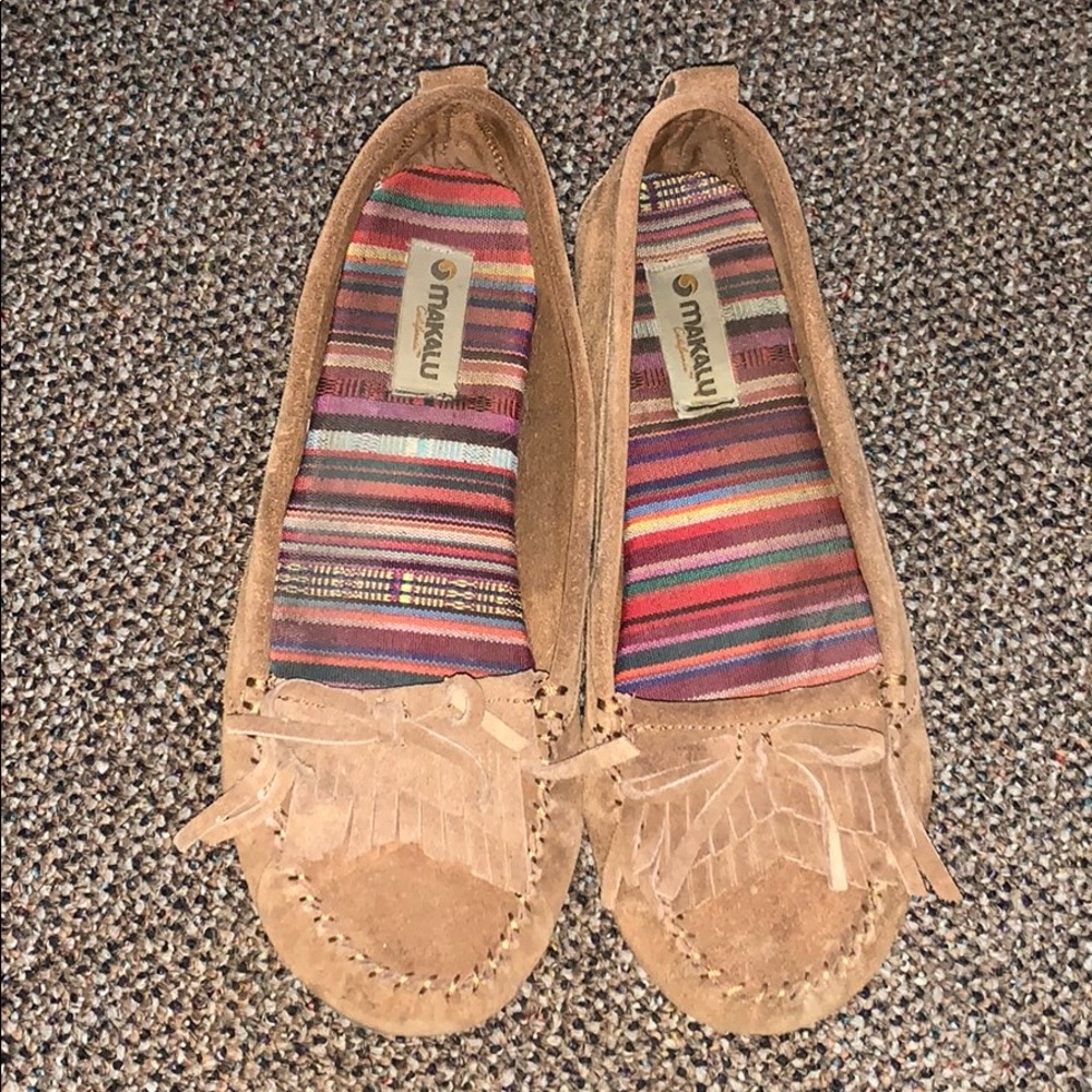 Moccasin. Size 8.5. Makalu California brand.